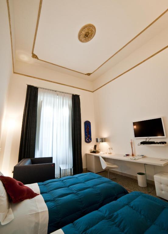 לינה וארוחת בוקר רג'יו די קאלאבריה Town House Cavour חדר תמונה