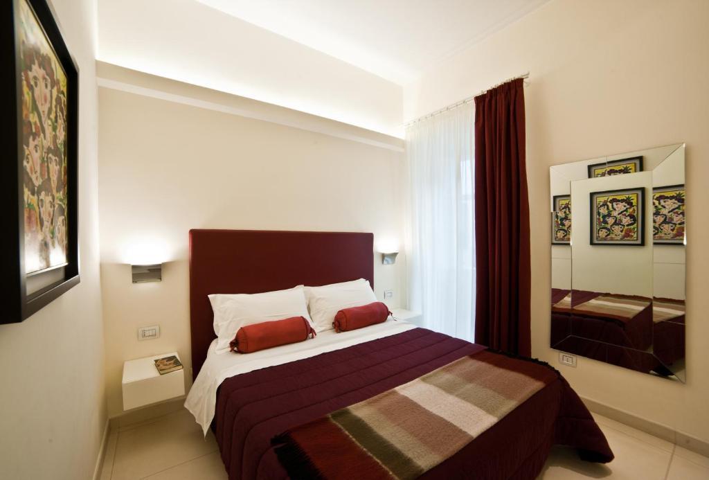 לינה וארוחת בוקר רג'יו די קאלאבריה Town House Cavour חדר תמונה