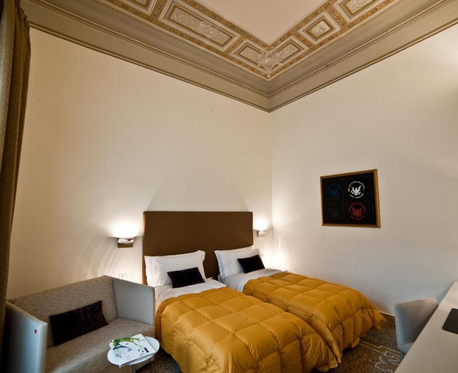 לינה וארוחת בוקר רג'יו די קאלאבריה Town House Cavour חדר תמונה