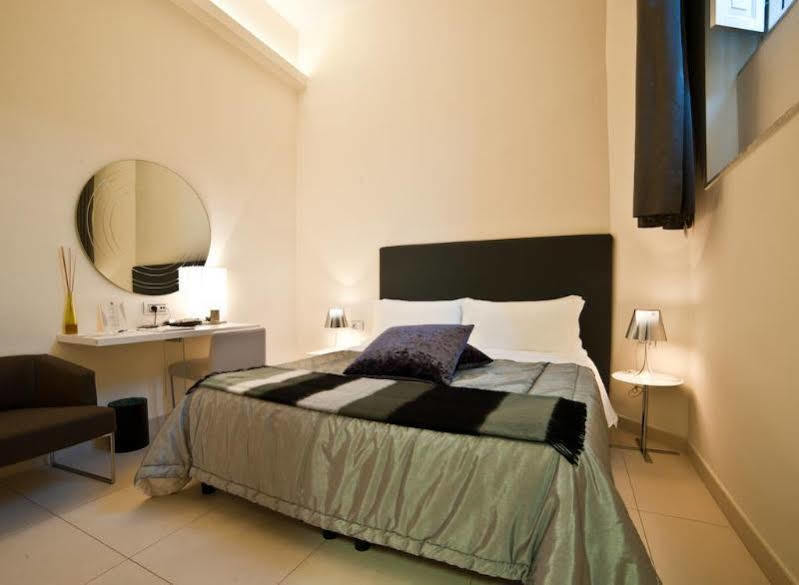 לינה וארוחת בוקר רג'יו די קאלאבריה Town House Cavour מראה חיצוני תמונה